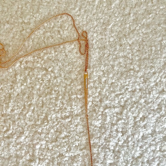 Kendra Scott Y Shaped Necklace With Stones - Picture 3 of 3